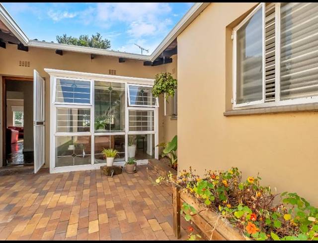 4 BEDROOM HOUSE FOR SALE IN PARKMORE